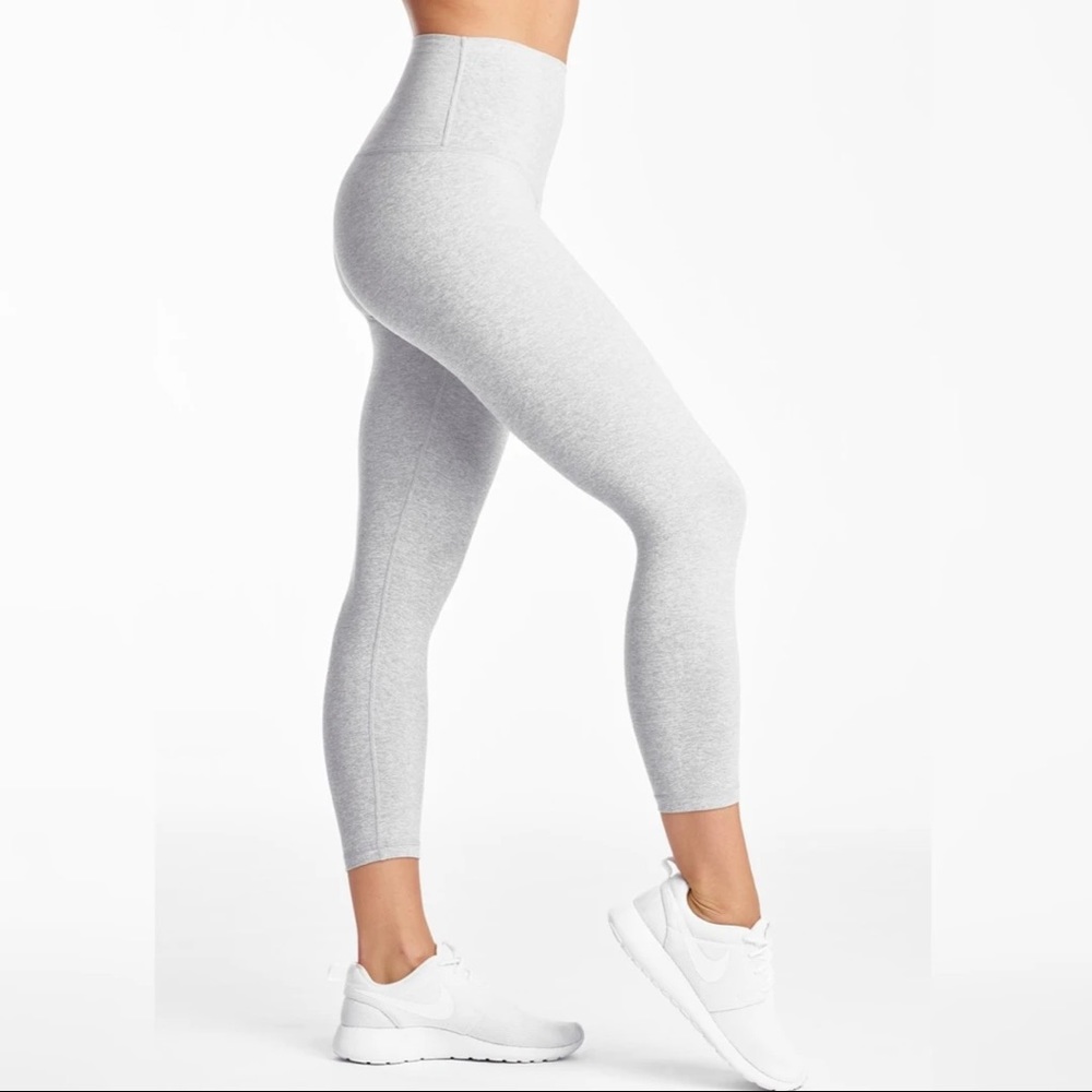 DYI Define Your Inspiration Gray Signature Crop Leggings Small